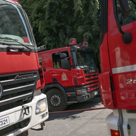 Πυρκαγιά στη Νέα Πέραμο – Άνοιξε η αριστερή λωρίδα της κατεύθυνσης προς Κόρινθο