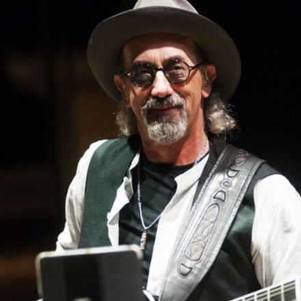 Dire Straits: Πέθανε ο κιθαρίστας του θρυλικού συγκροτήματος Jack Sonni [vids]