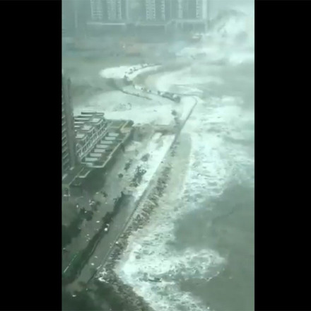 Κίνα: Συναγερμός σε Χονγκ Κονγκ και Σεντζέν για τον «σούπερ τυφώνα» Σάολα