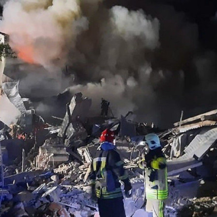 Πόλεμος στην Ουκρανία: Πέντε νεκροί από ρωσικό πύραυλο στην πόλη Τσερνίχιβ