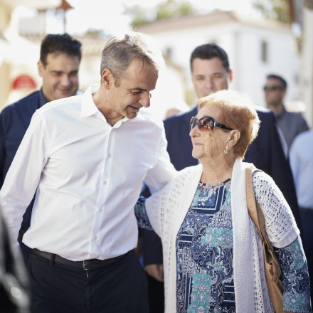 Μητσοτάκης στη Λήμνο: Φοροελαφρύνσεις και στήριξη στον πρωτογενή τομέα