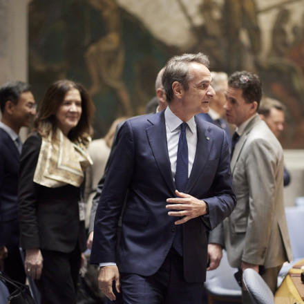 Στη Νέα Υόρκη ο Μητσοτάκης: Υπό νέες συνθήκες και μέσα σε γεωπολιτικό χάος το ραντεβού με Ερντογάν