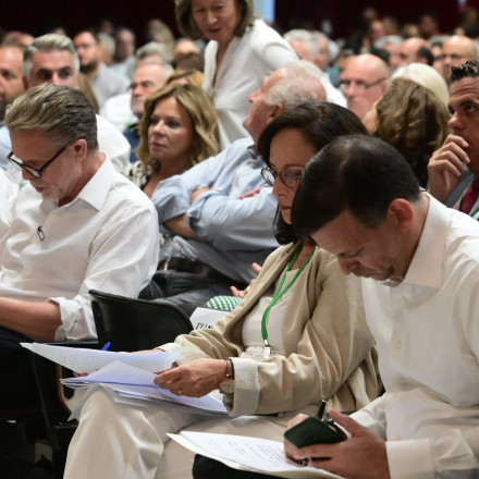 «Κάποιοι θέλουν να κοντύνουν τη ΔΕΘ»