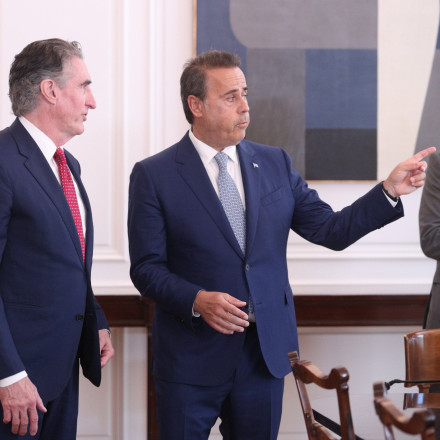 Ο Παπασταύρου στις ΗΠΑ μετά το deal με τη Chevron