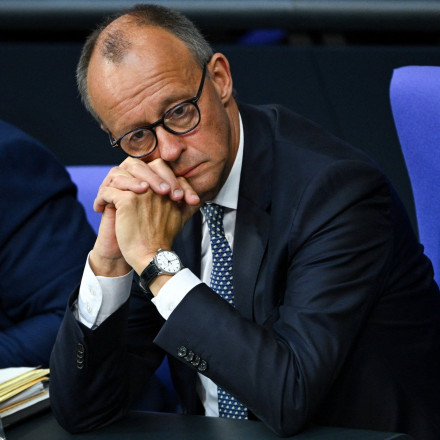 Έκθεση κόλαφος από το Ελεγκτικό Συνέδριο της Γερμανίας: «Η κυβέρνηση μοιράζει χρήματα που δεν έχει»