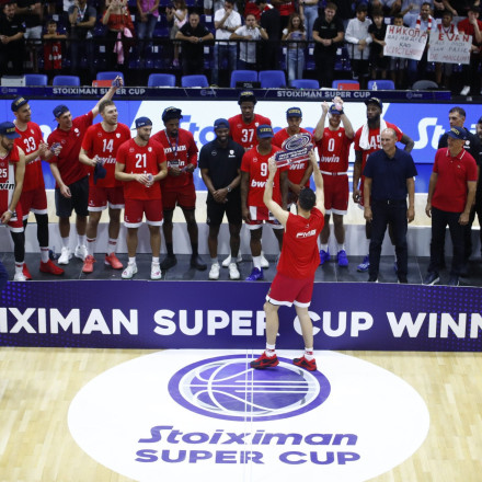 Ολυμπιακός - Προμηθέας 92-83: Κυριάρχησε και κατέκτησε το τέταρτο διαδοχικό Super Cup