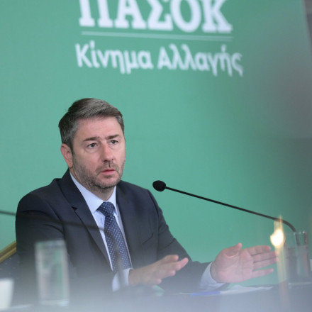 ΠΑΣΟΚ για μέτρα για αγρότες: «Η κυβέρνηση τους σερβίρει ξαναζεσταμένη σούπα»»