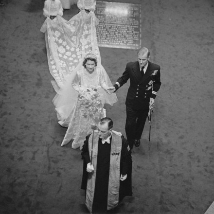 Το νυφικό της Ελισάβετ Β’: Το φόρεμα που έγινε σύμβολο θα παρουσιαστεί ξανά στο κοινό Το νυφικό της Ελισάβετ Β’: Το φόρεμα που έγινε σύμβολο θα παρουσιαστεί ξανά στο κοινό