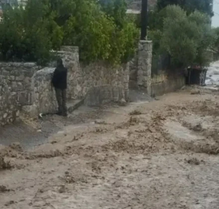 Πλημμύρες στη Βιάννο: Σε εξέλιξη η αποκατάσταση των ζημιών Πλημμύρες στη Βιάννο: Σε εξέλιξη η αποκατάσταση των ζημιών