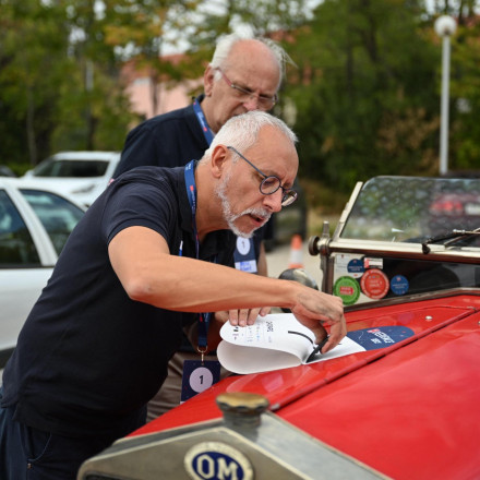 Η βροχή δεν έκρυψε τη λάμψη του 1000 Miglia Experience Greece στο Anassa Events