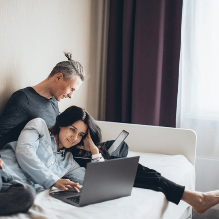 Netflix vs Disney Plus: Ποια Streaming Πλατφόρμα Να Διαλέξεις; Netflix vs Disney Plus: Ποια Streaming Πλατφόρμα Να Διαλέξεις;