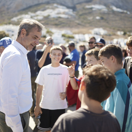 «Αμοργόραμα»: Οι ψαράδες δείχνουν τον δρόμο - «Δέκα ακόμα» στις Κυκλάδες προανήγγειλε ο πρωθυπουργός «Αμοργόραμα»: Οι ψαράδες δείχνουν τον δρόμο - «Δέκα ακόμα» στις Κυκλάδες προανήγγειλε ο πρωθυπουργός