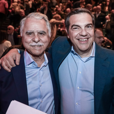 Το νέο (πλούσιο) αρχείο Τσίπρα και ο ρόλος του Γιάννη Μπαλάφα
