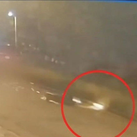 Τροχαίο στην Αργυρούπολη με 2 νεκρούς: Οδηγός έκανε σούζα και «καρφώθηκε» στο διάζωμα - Δείτε βίντεο