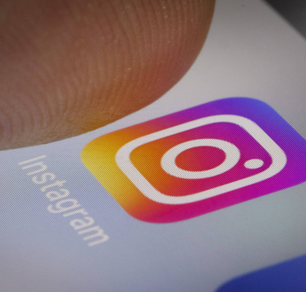 Instagram Map: Ο «Χάρτης Φίλων» που διχάζει έφτασε στην Ελλάδα – Πώς λειτουργεί και τι να προσέξετε Instagram Map: Ο «Χάρτης Φίλων» που διχάζει έφτασε στην Ελλάδα – Πώς λειτουργεί και τι να προσέξετε