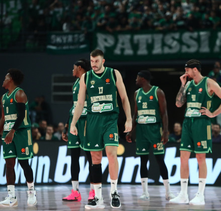 Παναθηναϊκός: Ο Ναν που εγκλωβίζεται, ο αγέραστος Σλούκας και οι αλήθειες του Αταμάν Παναθηναϊκός: Ο Ναν που εγκλωβίζεται, ο αγέραστος Σλούκας και οι αλήθειες του Αταμάν