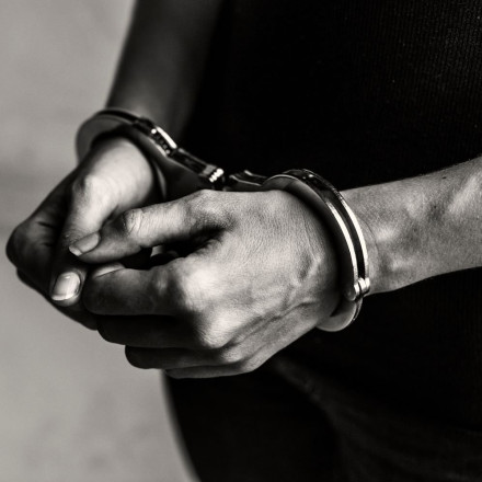 Σύλληψη 32χρονου στην Αθήνα με περισσότερα από 9 κιλά ηρωίνης