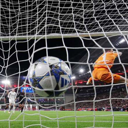 Γερό «μπάσιμο» του Netflix για τα τηλεοπτικά δικαιώματα του Champions League