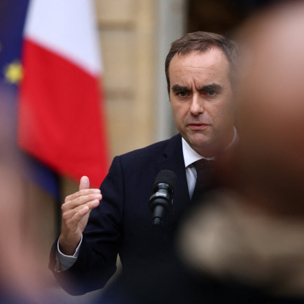 Ο Μακρόν ξαναφέρνει τον Λεκορνί στο Ματινιόν – Τα «όρια» που έβαλε ο πρωθυπουργός-εξπρές