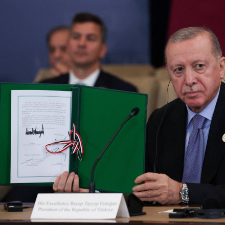 «Δεν συμμετέχουμε αν είναι ο Νετανιάχου»: Το παρασκήνιο της παρουσίας του Ερντογάν στην Αίγυπτο