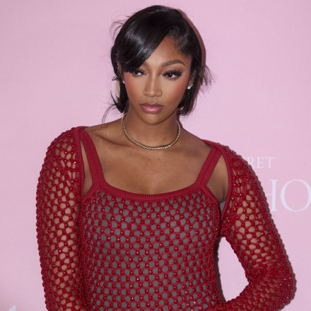 Έιντζελ Ρις: Η στάρ του WNBA στην πασαρέλα της Victoria's Secret