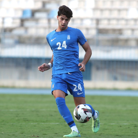 Κωνσταντίνος Κωστούλας: Ο μεγάλος αδερφός που άφησε το στίγμα του με την Εθνική Ελπίδων