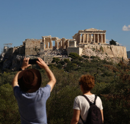 Χωρίς σκαλωσιές ο Παρθενώνας μετά από 15 χρόνια - Το τοπόσημο της Αθήνας αποκαλύφθηκε Χωρίς σκαλωσιές ο Παρθενώνας μετά από 15 χρόνια - Το τοπόσημο της Αθήνας αποκαλύφθηκε