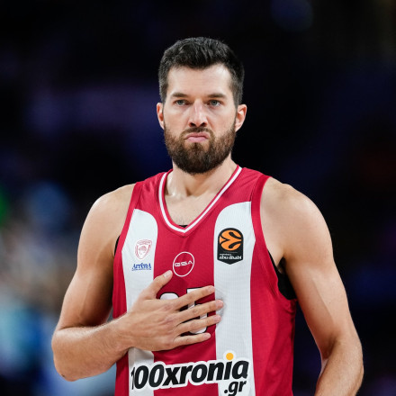 Live η αναμέτρηση του Ολυμπιακού κόντρα στην Dubai BC την 3η αγωνιστική της EuroLeague