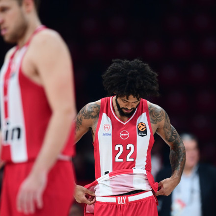 Η βαθμολογία της EuroLeague μετά την ήττα του Ολυμπιακού στο ΣΕΦ από την Αναντολού Εφές