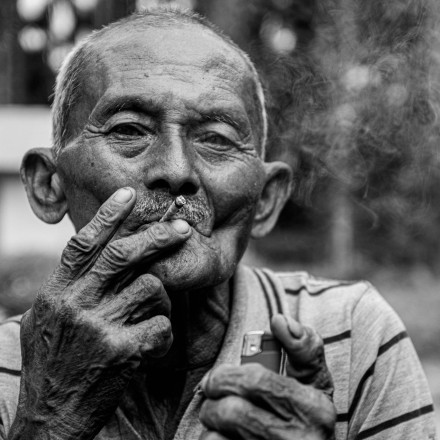 Η διακοπή του καπνίσματος σώζει ζωές ακόμη και σε προχωρημένο καρκίνο, λέει μελέτη