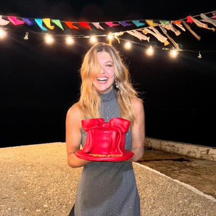 Κλέλια Ανδριολάτου: Ξέφρενο πάρτι γενεθλίων στους Παξούς, με όλο το team του «Maestro»