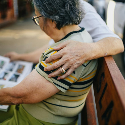 Βρέθηκε γονίδιο που σχετίζεται με το Αλτσχάιμερ - Ελπίδες για νέες θεραπείες