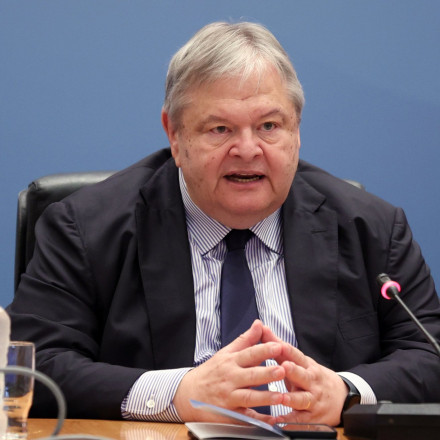 Το διπλό «χτύπημα» από Βενιζέλο Το διπλό «χτύπημα» από Βενιζέλο