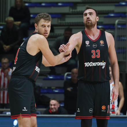 Ολυμπιακός: Η σημασία της αντίδρασης, ο «καυτός» Ντόρσεϊ και οι τραυματίες που θα φέρουν ισορροπία