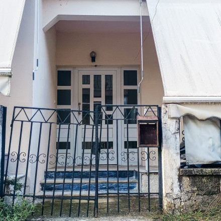 Τρίκαλα: «Δεν με πρόσεχε» - Τα πρώτα λόγια του 18χρονου μητροκτόνου