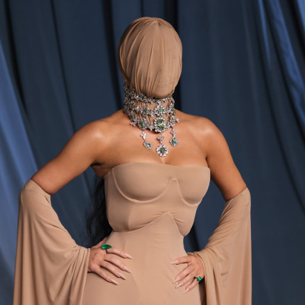 Κιμ Καρντάσιαν: Η τρομακτική εμφάνιση που τρέλανε τους θαυμαστές «Μου θυμίζει σκιάχτρο»