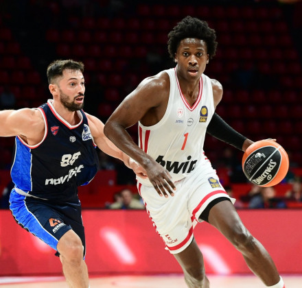 Ολυμπιακός-Πανιώνιος 81-66: Νικηφόρο ξεμούδιασμα πριν την Μπάγερν με Νιλικίνα, Χολ, Λαρεντζάκη Ολυμπιακός-Πανιώνιος 81-66: Νικηφόρο ξεμούδιασμα πριν την Μπάγερν με Νιλικίνα, Χολ, Λαρεντζάκη
