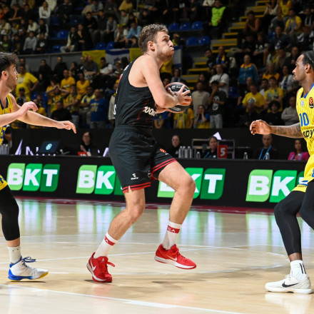 MVP της 5ης αγωνιστικής της Euroleague ο Βεζένκοφ - Το μήνυμα του Ολυμπιακού