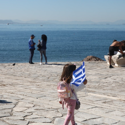 Όλοι οι εορτασμοί στους Δήμους της Αττικής για την 28η Οκτωβρίου