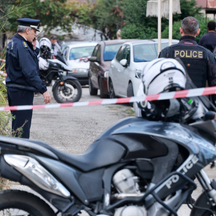 Τρίκαλα: Προφυλακιστέος ο 18χρονος μητροκτόνος - Ψυχιατρική πραγματογνωμοσύνη ζητούν οι δικηγόροι του