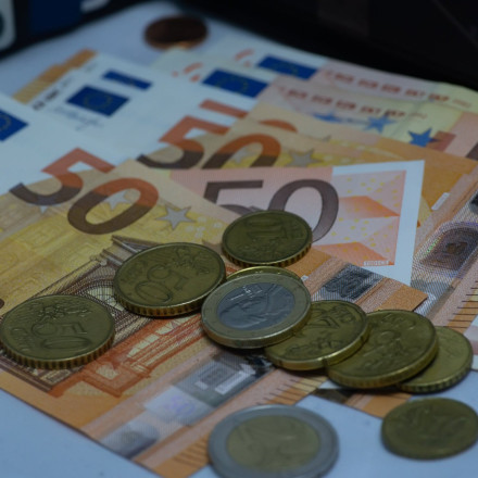 Εφορία: «Στην ώρα τους» οι πληρωμές από επιχειρήσεις, καθυστερήσεις από φυσικά πρόσωπα Εφορία: «Στην ώρα τους» οι πληρωμές από επιχειρήσεις, καθυστερήσεις από φυσικά πρόσωπα