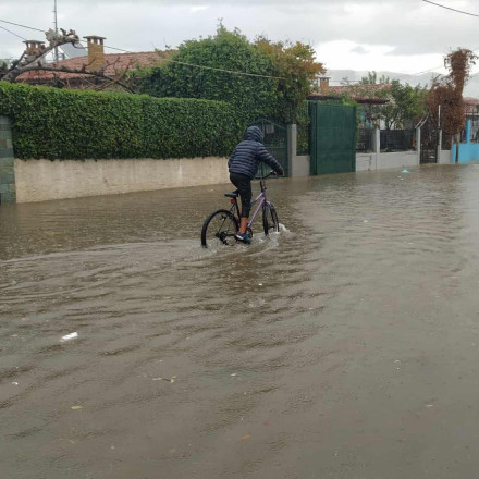 Μεσολόγγι: Οργή για τις πλημμύρες - Επιθέσεις σε δημοτικό υπάλληλο και Αντιδήμαρχο