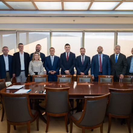 H Coca-Cola Τρία Έψιλον αναλαμβάνει την αποκατάσταση των πυρόπληκτων περιοχών στην Πάτρα-Αχαΐα