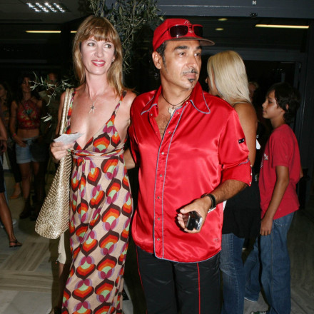 Νότης Σφακιανάκης: Τα τρυφερά λόγια αγάπης για την γυναίκα του στις σπάνιες συνεντεύξεις που έδινε