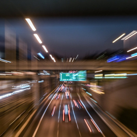 «Έμεινε» λεωφορείο στον Ασπρόπυργο - Στο κόκκινο η κίνηση στην Εθνική