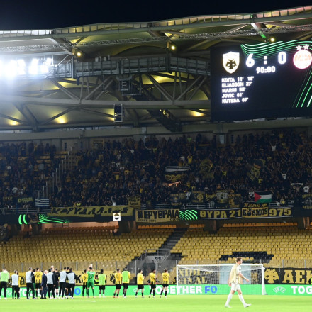 Η ΑΕΚ τιμά τη μνήμη του αδικοχαμένου 20χρονου φιλάθλου της πριν το ματς με Σάμροκ