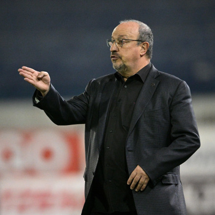 Μπενίτεθ: «Φυσιολογικά το παιχνίδι κινείται γύρω από τον Τσιριβέγια - Αναλύουμε κάθε αντίπαλο» Μπενίτεθ: «Φυσιολογικά το παιχνίδι κινείται γύρω από τον Τσιριβέγια - Αναλύουμε κάθε αντίπαλο»