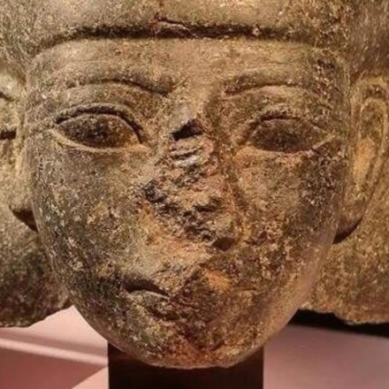 Η Ολλανδία επιστρέφει στην Αίγυπτο κλεμμένο γλυπτό 3500 ετών