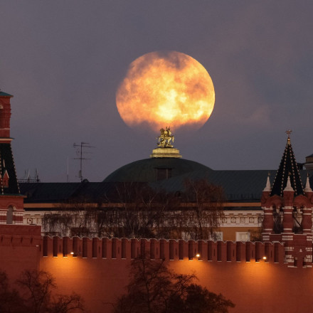 Το φεγγάρι του κάστορα - Έρχεται η πιο λαμπερή υπερπανσέληνος του 2025