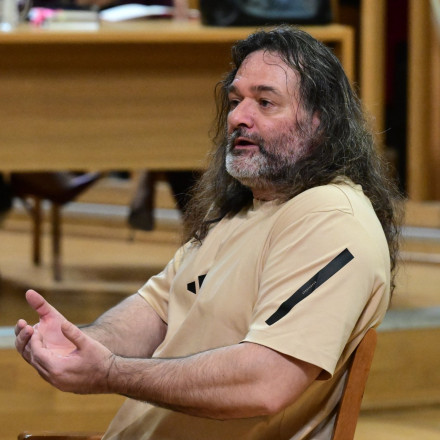 Προκαλεί ο Γιάννης Λαγός στη δίκη της Χρυσής Αυγής: «Αν ήμουν τρομοκράτης ή παιδεραστής θα είχα βγει» Προκαλεί ο Γιάννης Λαγός στη δίκη της Χρυσής Αυγής: «Αν ήμουν τρομοκράτης ή παιδεραστής θα είχα βγει»